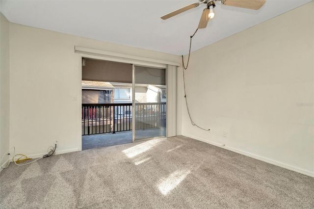 6320 NEWTOWN CIRCLE 20B1, Tampa, FL 33615