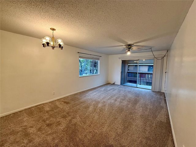6320 NEWTOWN CIRCLE 20B1, Tampa, FL 33615