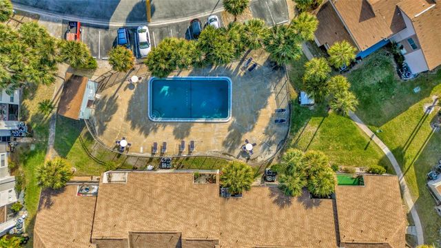 6320 NEWTOWN CIRCLE 20B1, Tampa, FL 33615