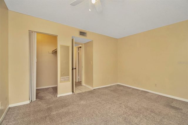 6320 NEWTOWN CIRCLE 20B1, Tampa, FL 33615