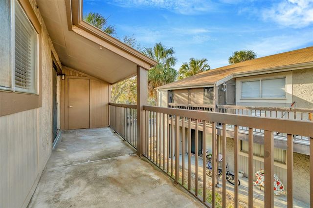 6320 NEWTOWN CIRCLE 20B1, Tampa, FL 33615
