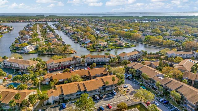 6320 NEWTOWN CIRCLE 20B1, Tampa, FL 33615