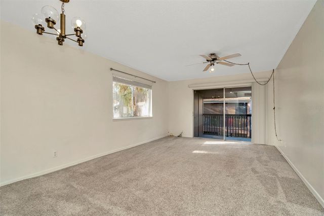 6320 NEWTOWN CIRCLE 20B1, Tampa, FL 33615