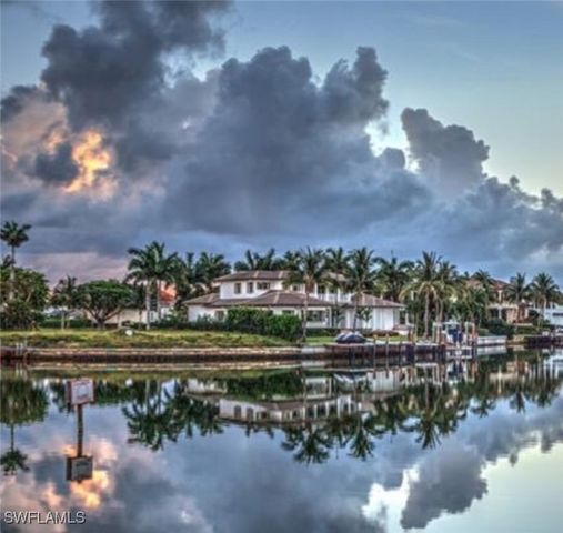 421 Bow Line DR, Naples, FL 34103