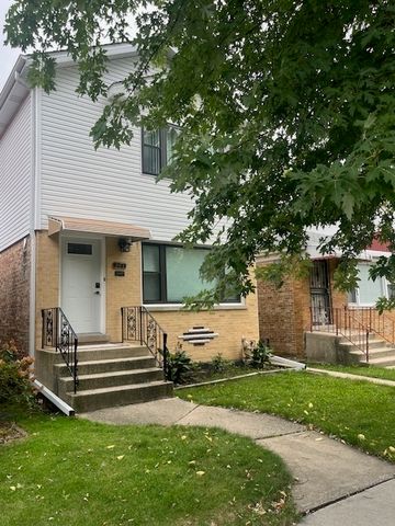 3431 N Kostner Avenue, Chicago, IL 60641