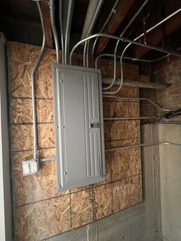 3431 N Kostner Avenue, Chicago, IL 60641