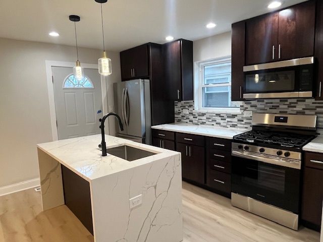 3431 N Kostner Avenue, Chicago, IL 60641