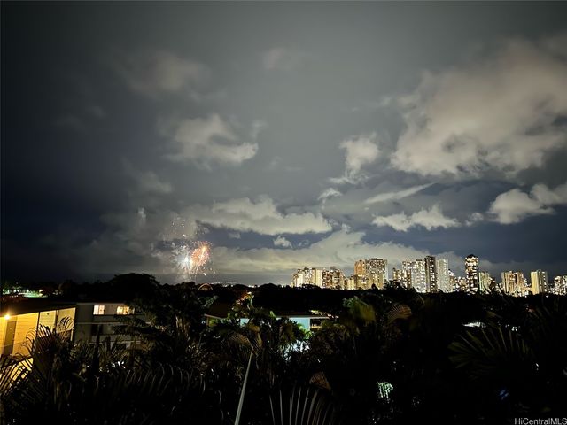 3773 Kanaina Avenue 307, Honolulu, HI 96815