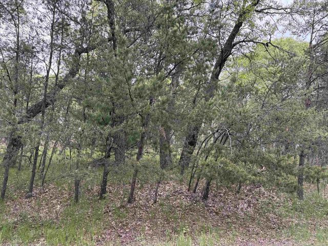 1186 Fairway Trail, Nekoosa, WI 54457