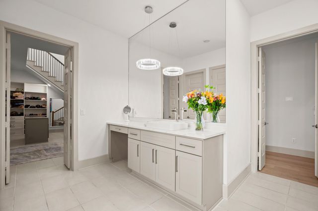 900 Bristol Creek BND, Austin, TX 78738