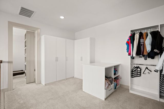 900 Bristol Creek BND, Austin, TX 78738