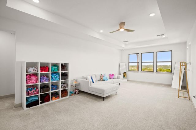 900 Bristol Creek BND, Austin, TX 78738