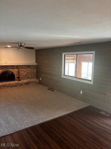 4803 Sassafras Drive, Parma, OH 44129