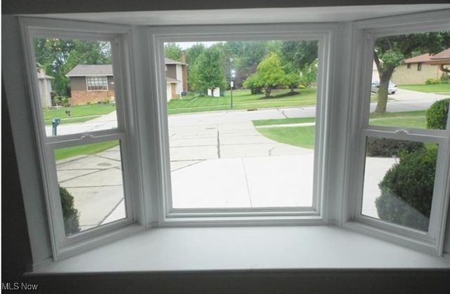 4803 Sassafras Drive, Parma, OH 44129