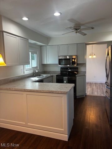 4803 Sassafras Drive, Parma, OH 44129