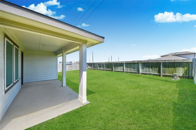 14734 Sweetwater Drive, Baytown, TX 77523