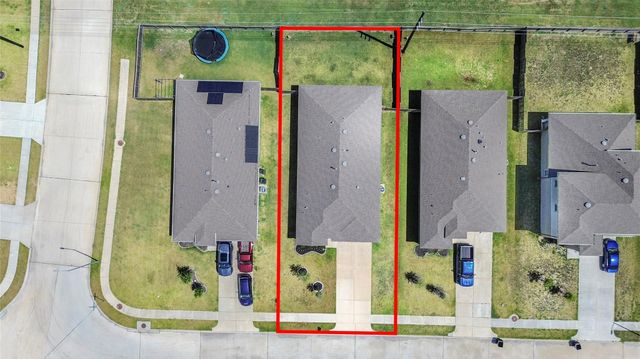 14734 Sweetwater Drive, Baytown, TX 77523