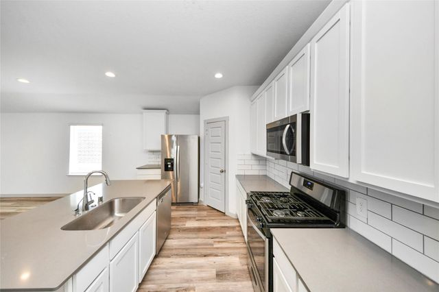 14734 Sweetwater Drive, Baytown, TX 77523
