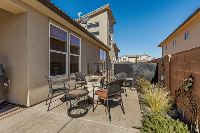 4705 W 2820 S, Hurricane, UT 84737