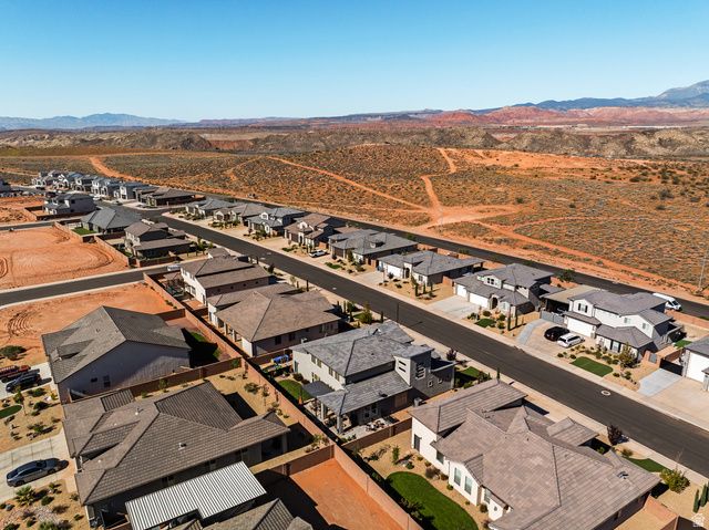 4705 W 2820 S, Hurricane, UT 84737