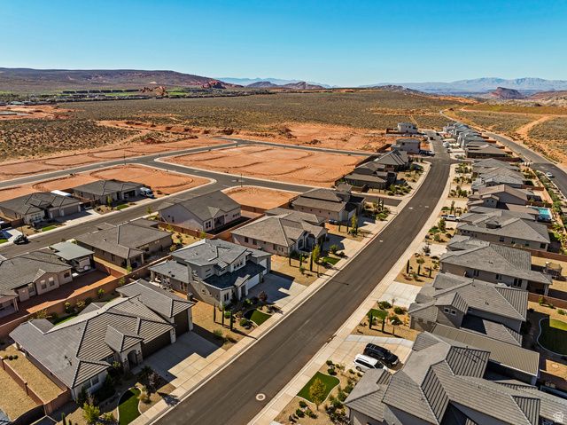 4705 W 2820 S, Hurricane, UT 84737