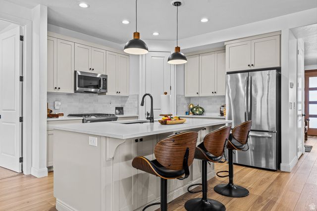 4705 W 2820 S, Hurricane, UT 84737