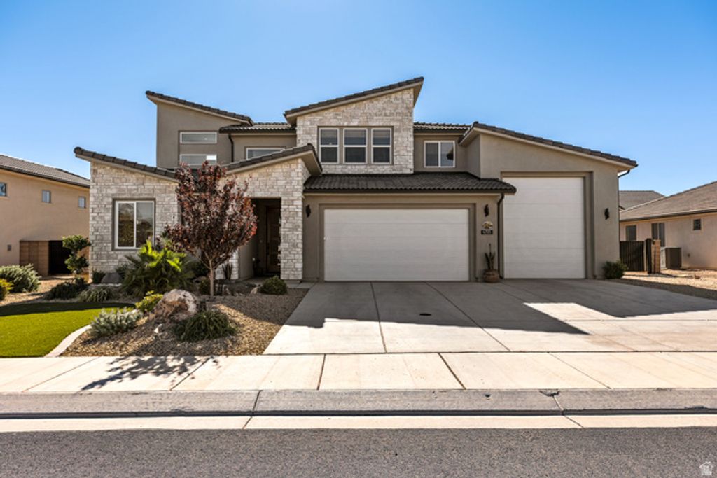 4705 W 2820 S, Hurricane, UT 84737