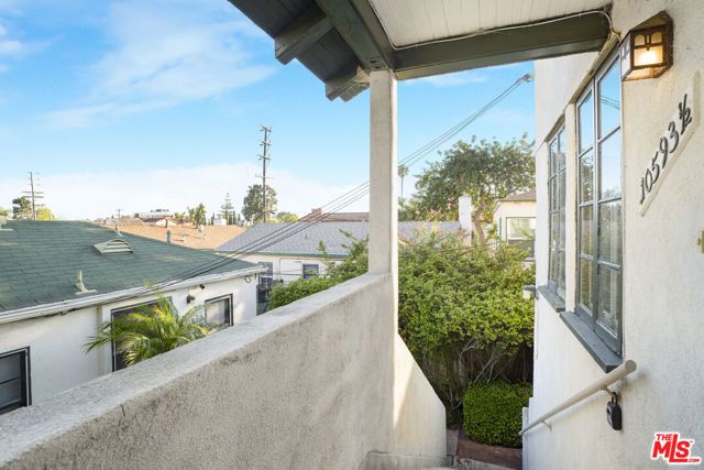 10591 Ayres Avenue, Los Angeles, CA 90064