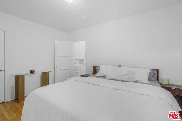 10591 Ayres Avenue, Los Angeles, CA 90064