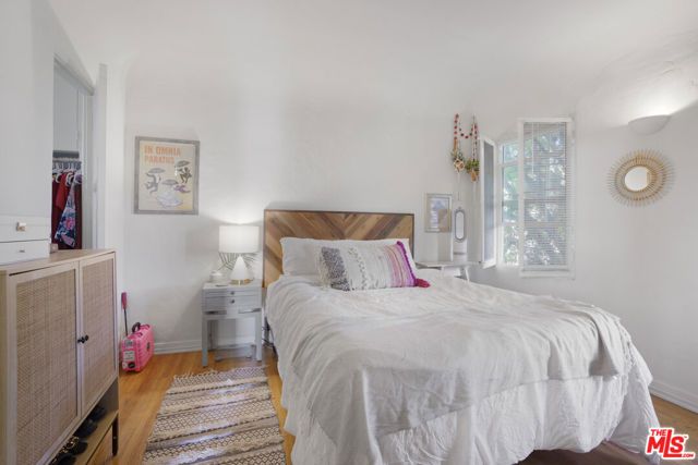 10591 Ayres Avenue, Los Angeles, CA 90064