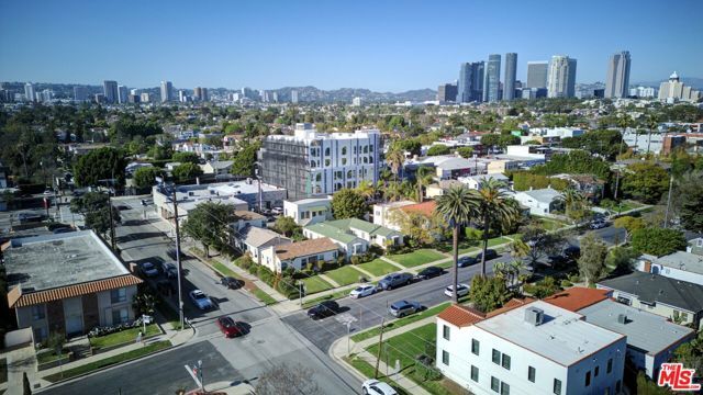 10591 Ayres Avenue, Los Angeles, CA 90064