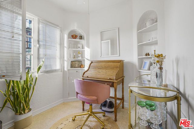 10591 Ayres Avenue, Los Angeles, CA 90064