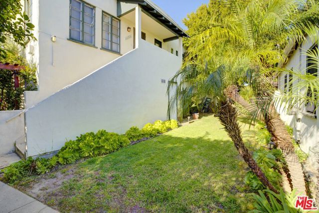 10591 Ayres Avenue, Los Angeles, CA 90064