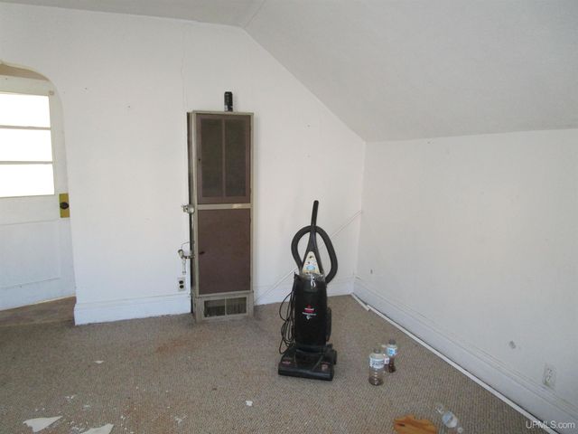 1309 N 1st Avenue, Escanaba, MI 49829