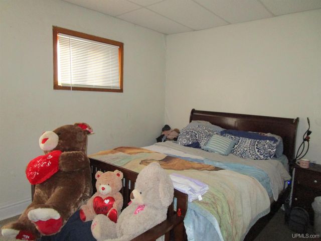 1309 N 1st Avenue, Escanaba, MI 49829