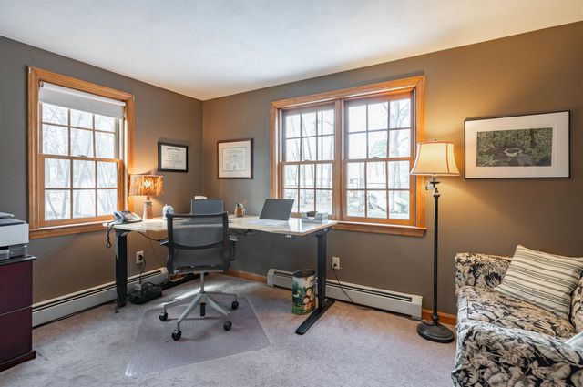 28 Peaslee Court, Hampstead, NH 03841