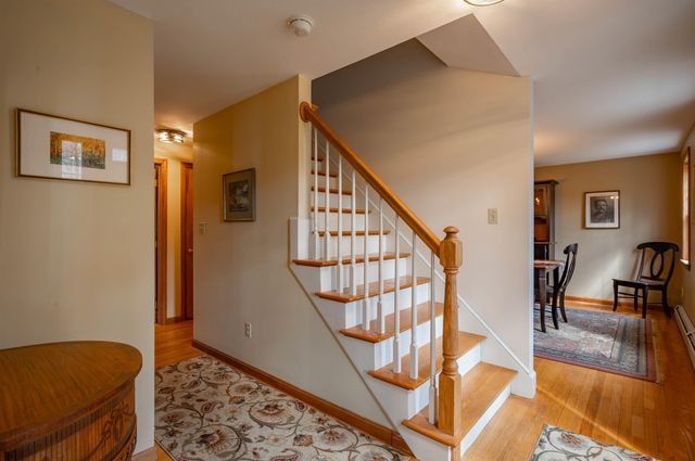 28 Peaslee Court, Hampstead, NH 03841