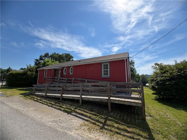 139 A Street, Clarksville, PA 15322