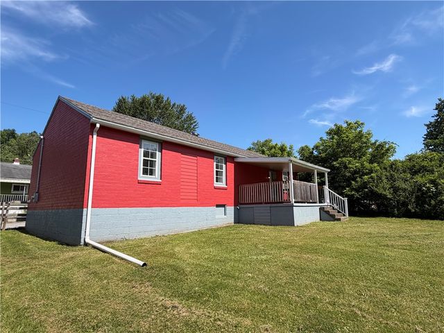 139 A Street, Clarksville, PA 15322