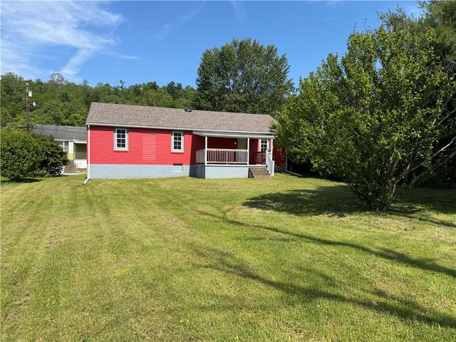139 A Street, Clarksville, PA 15322