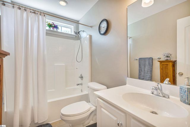 118 Shipyard Circle, Anderson, SC 29621
