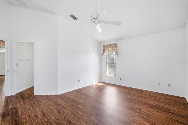 302 NORTHWAY DRIVE, Sun City Center, FL 33573