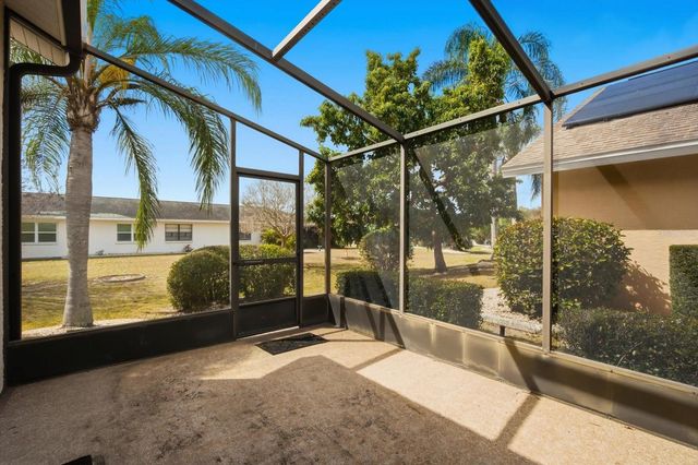 302 NORTHWAY DRIVE, Sun City Center, FL 33573