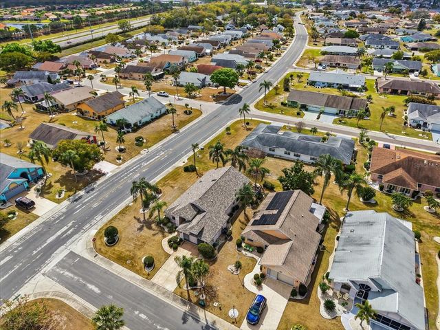 302 NORTHWAY DRIVE, Sun City Center, FL 33573