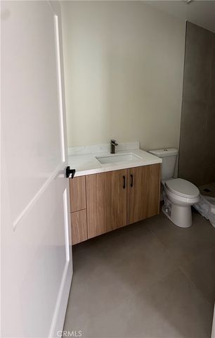 7826 Kyle Street, Sunland, CA 91040
