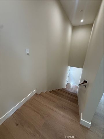 7826 Kyle Street, Sunland, CA 91040
