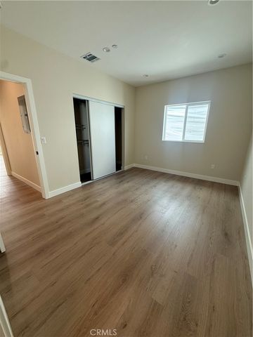 7826 Kyle Street, Sunland, CA 91040