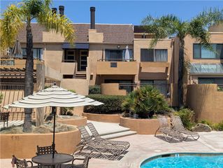 25671 Le Parc 63, Lake Forest, CA 92630