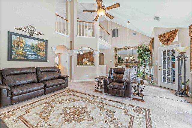 2914 Wilshire Lane, Baytown, TX 77521