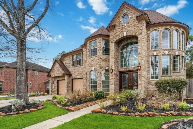 2914 Wilshire Lane, Baytown, TX 77521